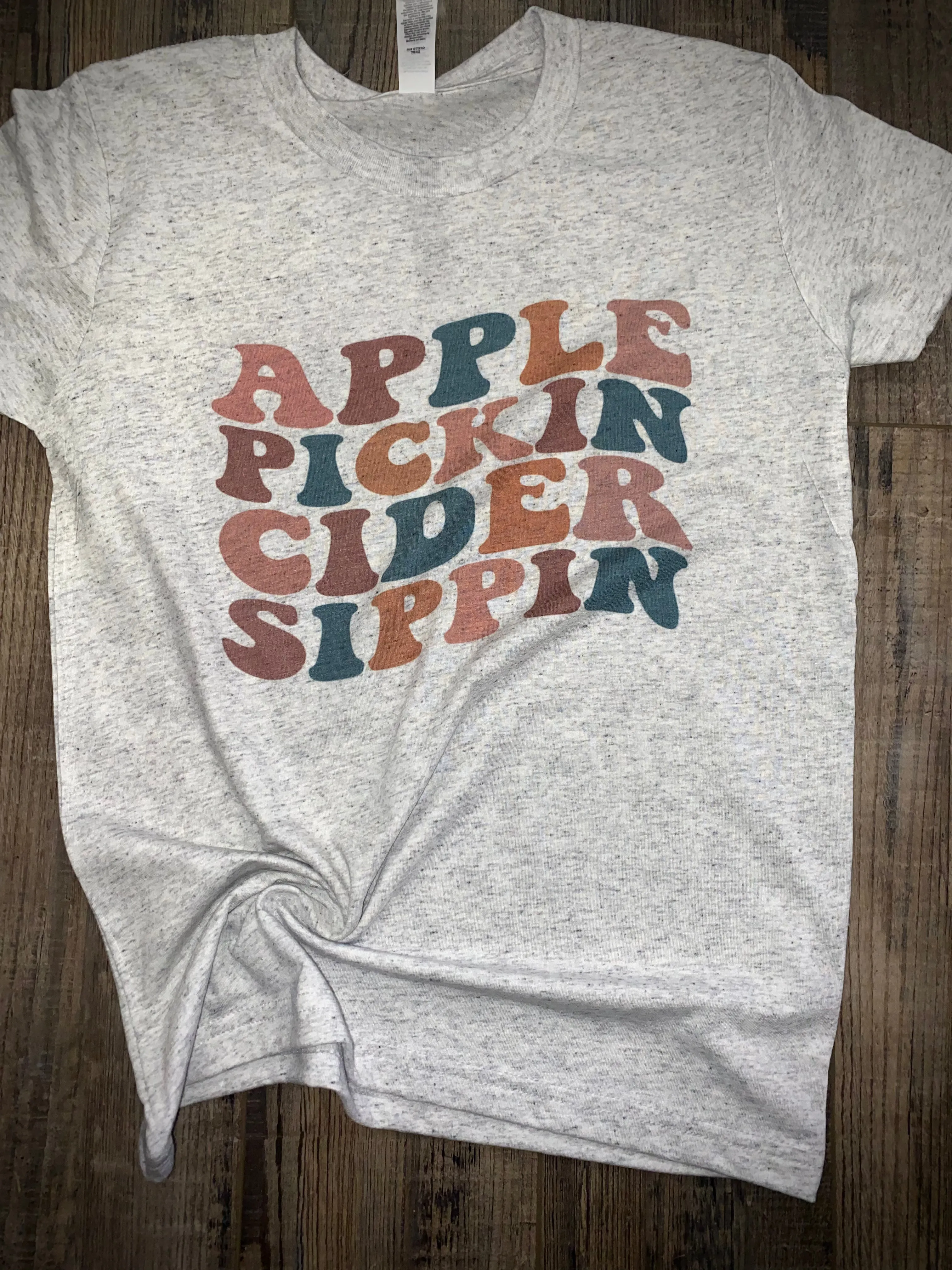 Apple Pickin Cider Sippin