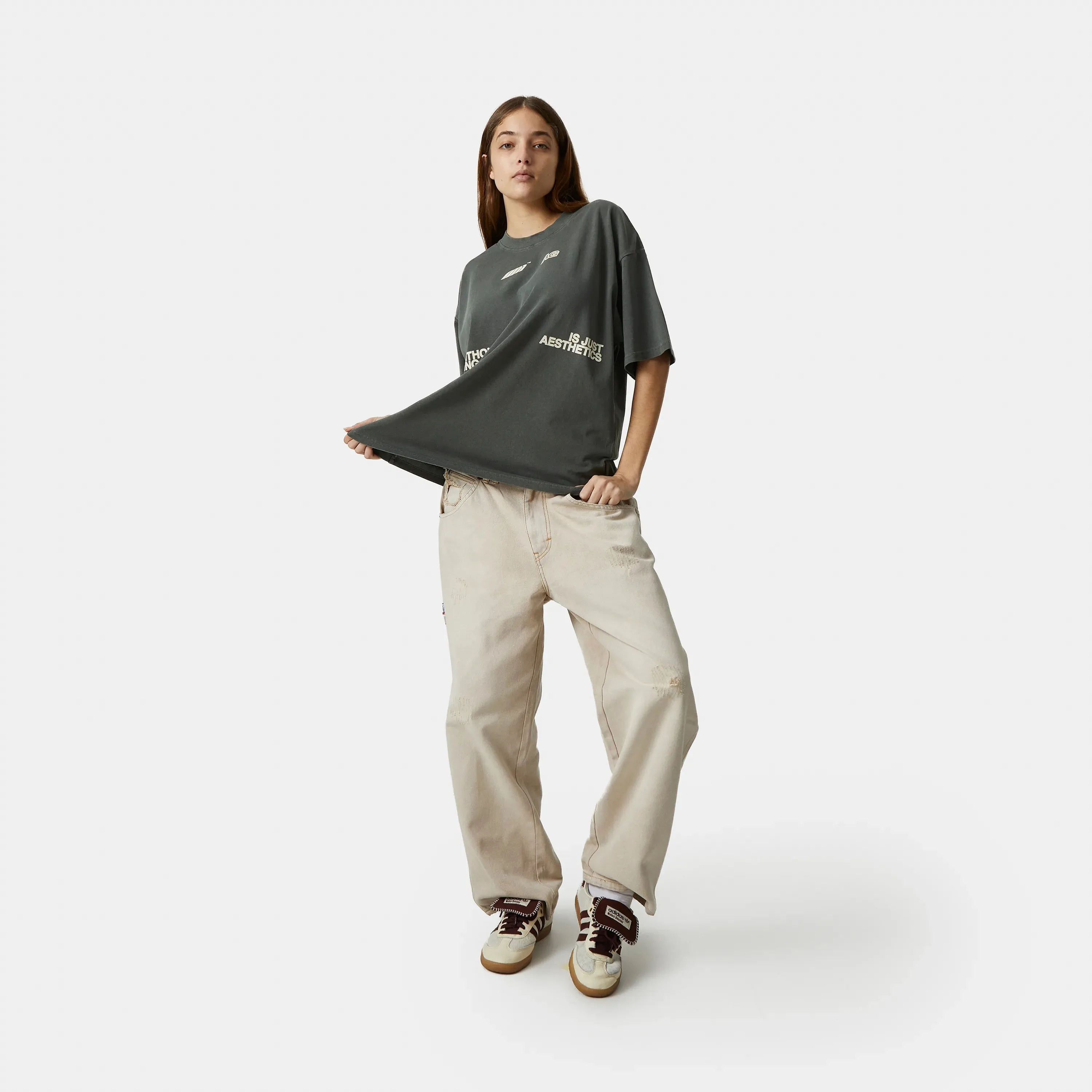 Closing Hunt Oversized Tee