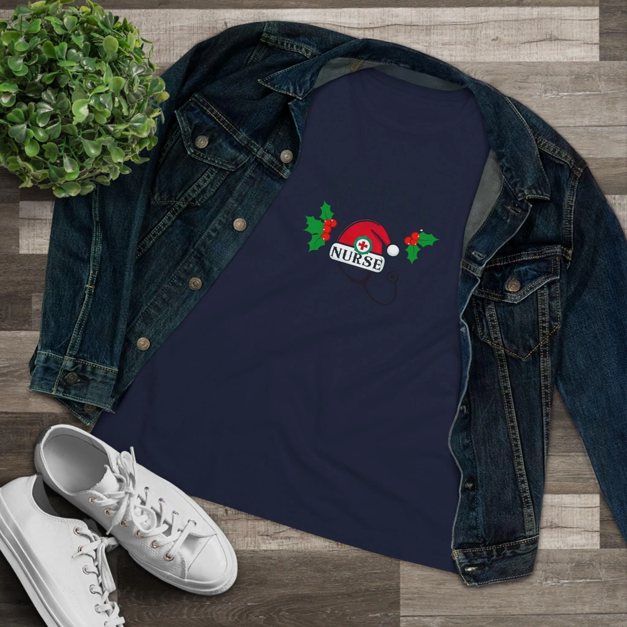 Santa's Favorite Nurse 🎅⚕️ - Stetoscope and Santa Hat 🎁🎄 - Women's Softstyle Tee