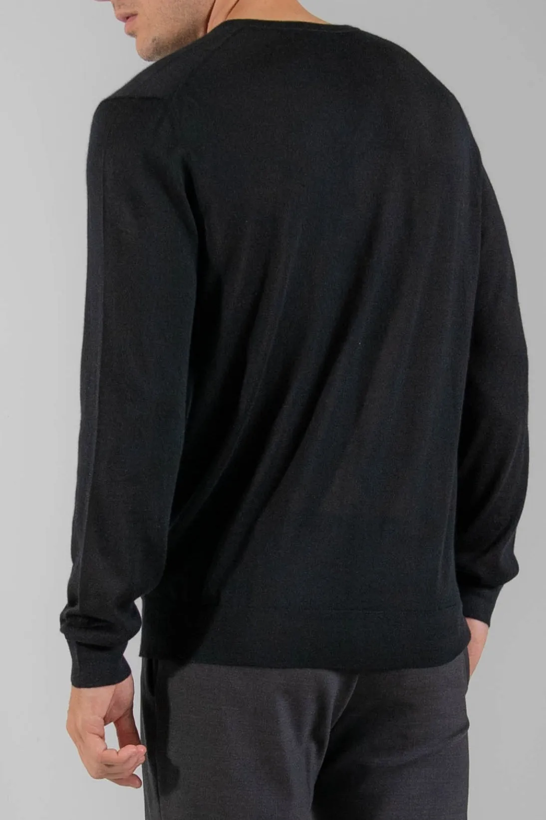 SUPERFINE V-NECK SWEATER