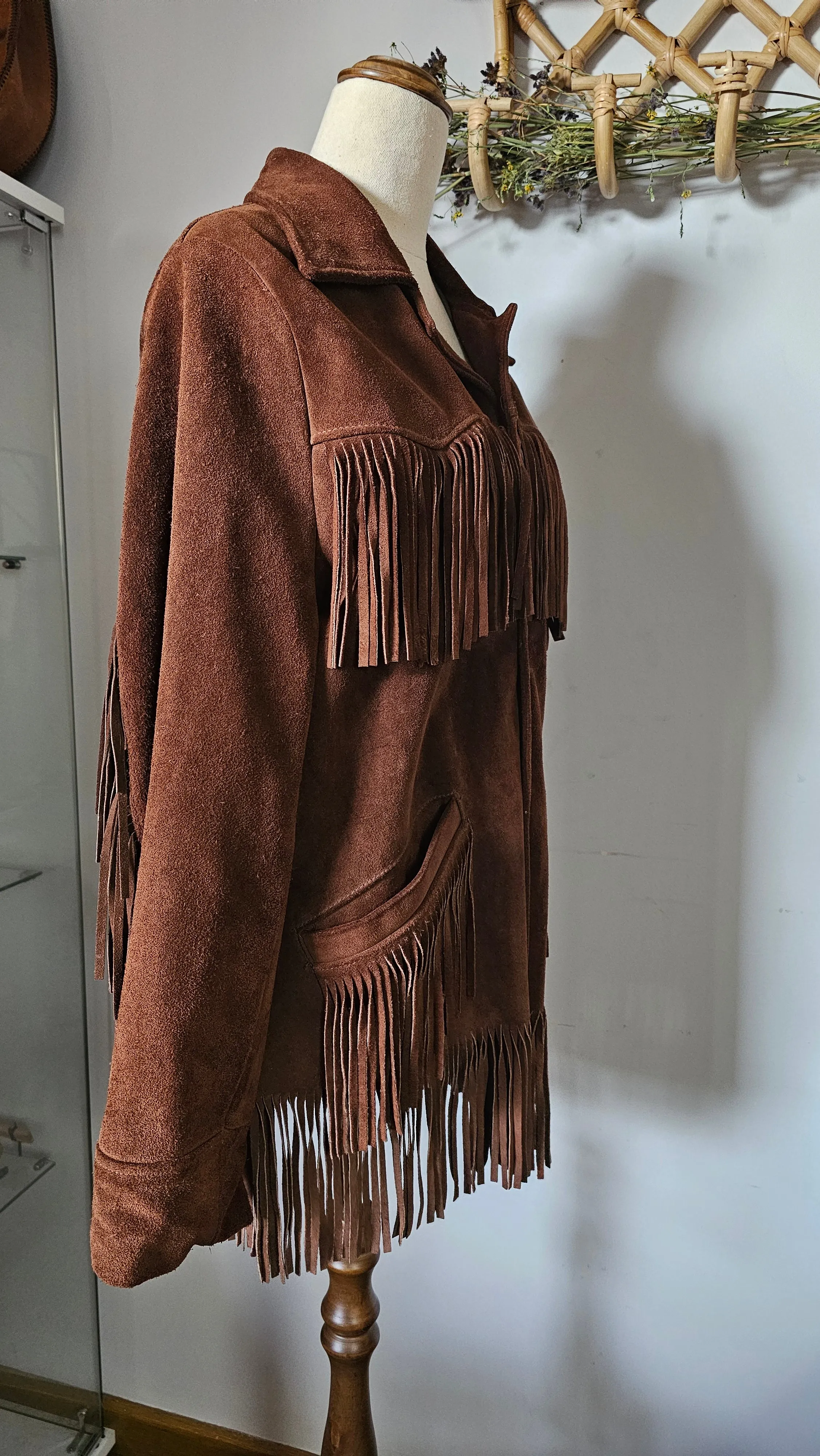 Vintage Suede Fringe Jacket – Western Boho Dream M 10/12