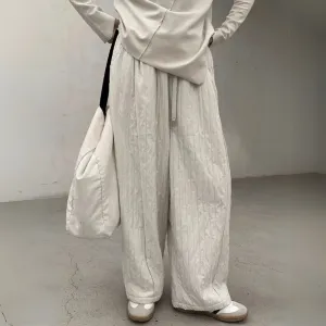 Winter Warm Wide-Leg Quilted Trousers | Beige, Textured Ruffled Pattern, Relaxed Fit